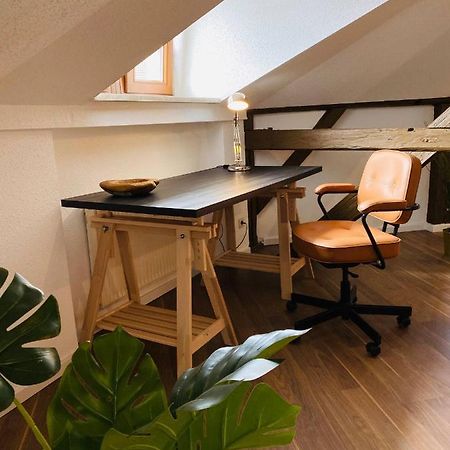 Yourfavoritebed Designapartment Im Zentrum 10 Τσβικάου Εξωτερικό φωτογραφία